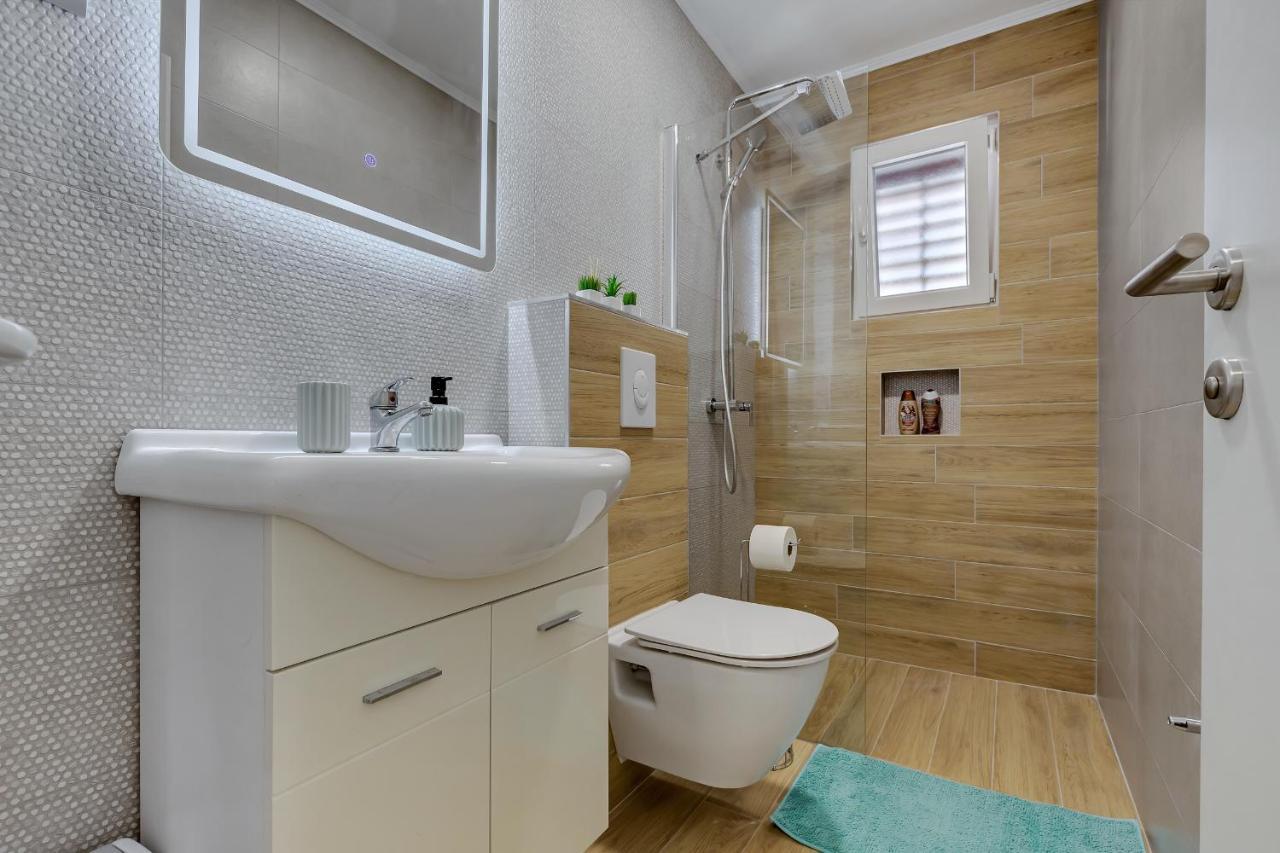 Apartments Rose Башка-Вода Екстер'єр фото