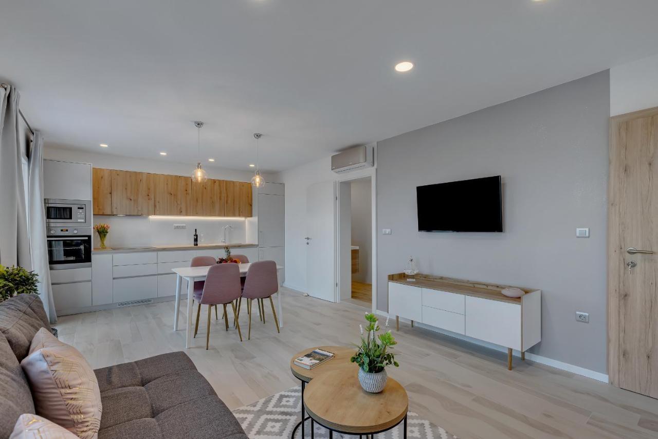 Apartments Rose Башка-Вода Екстер'єр фото